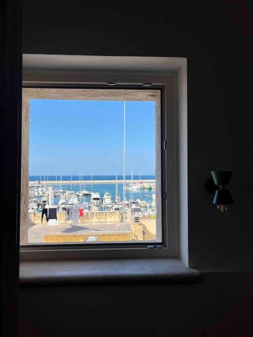 Palazzo Lamantea Boutique Rooms Bisceglie Exteriör bild