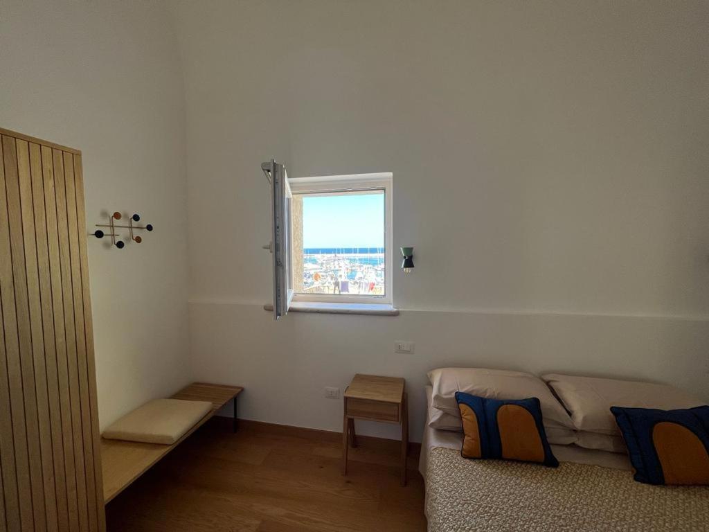 Palazzo Lamantea Boutique Rooms Bisceglie Exteriör bild