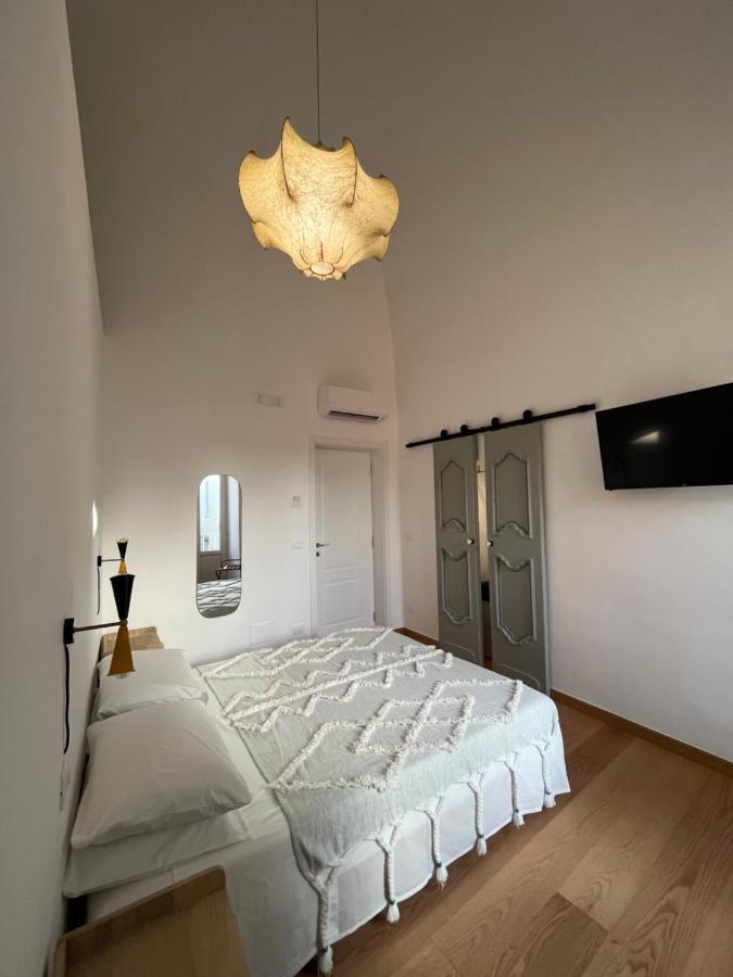 Palazzo Lamantea Boutique Rooms Bisceglie Exteriör bild