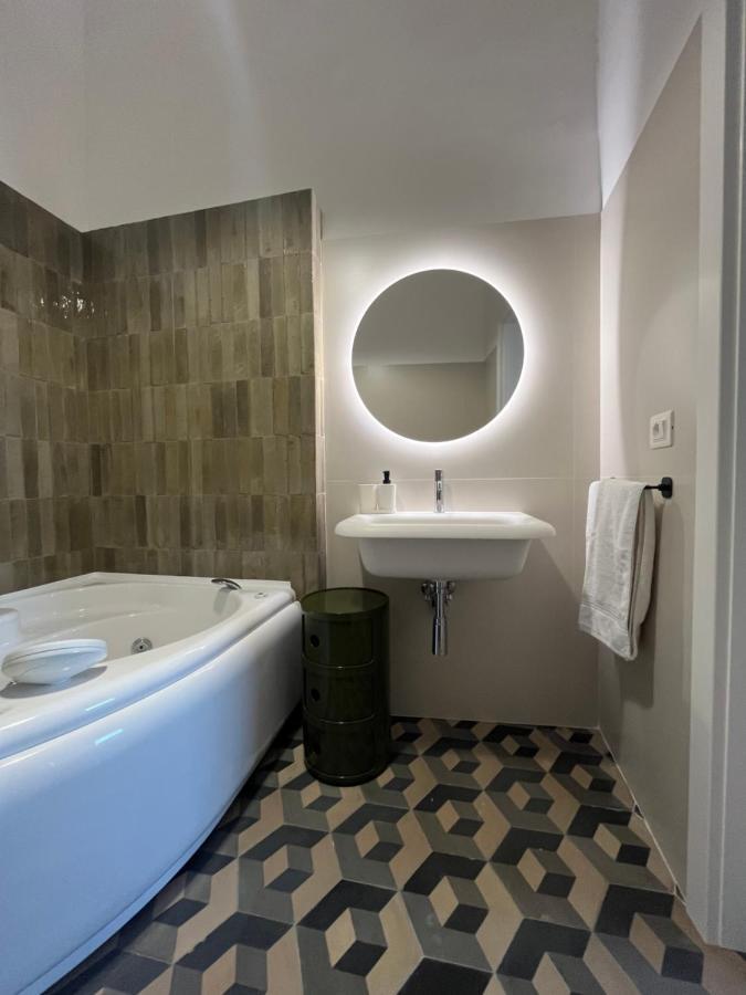 Palazzo Lamantea Boutique Rooms Bisceglie Exteriör bild