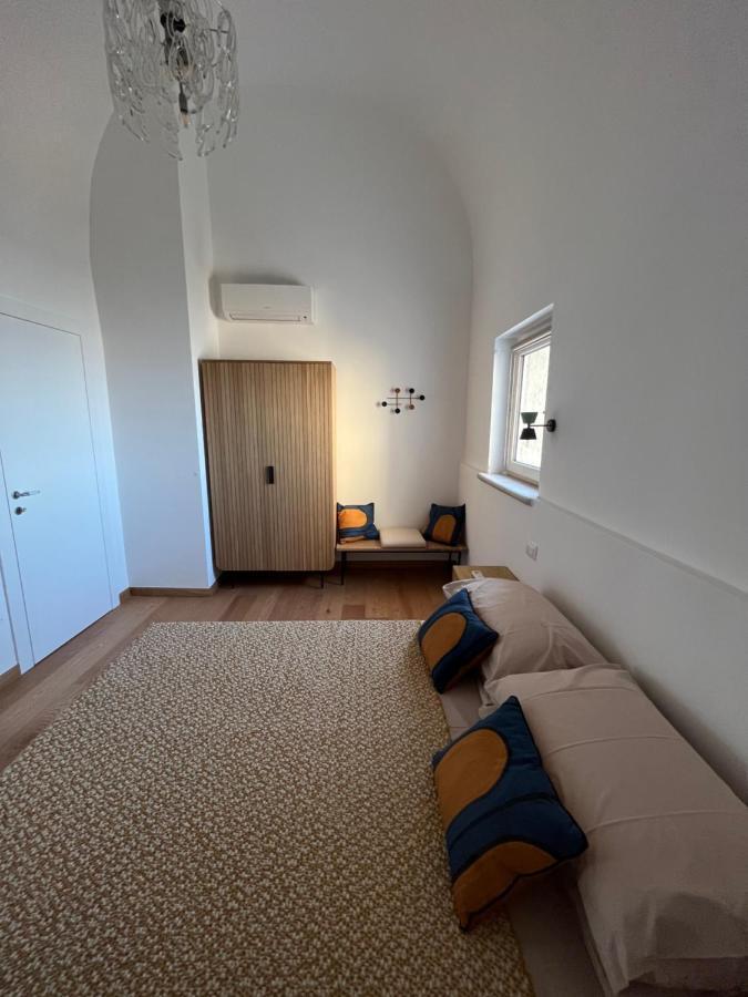 Palazzo Lamantea Boutique Rooms Bisceglie Exteriör bild