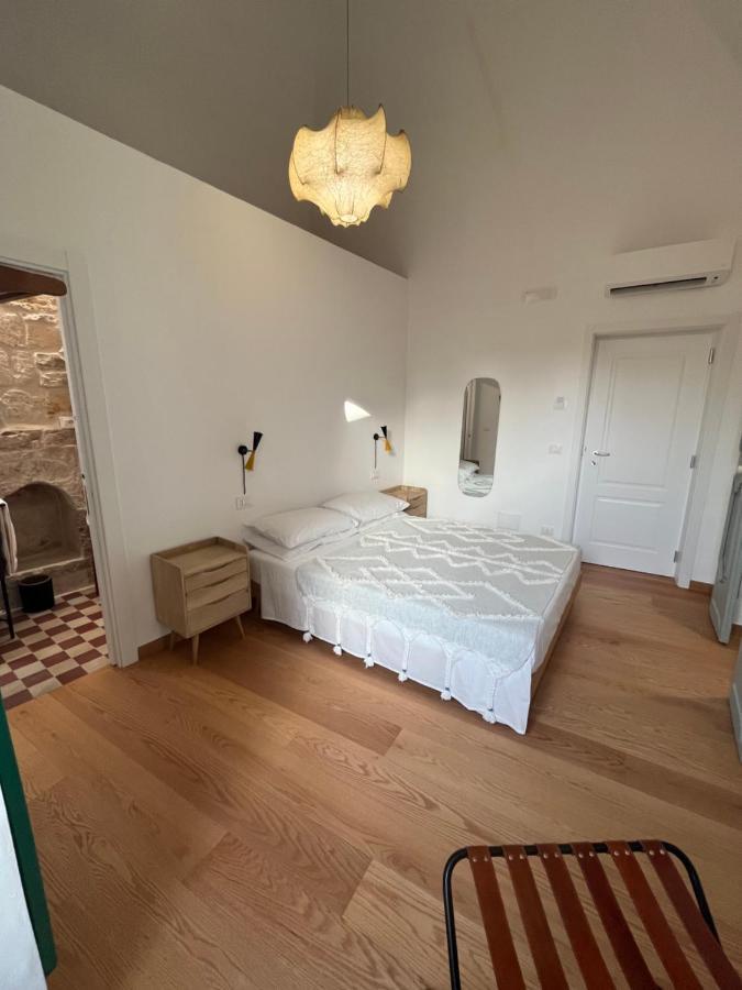 Palazzo Lamantea Boutique Rooms Bisceglie Exteriör bild