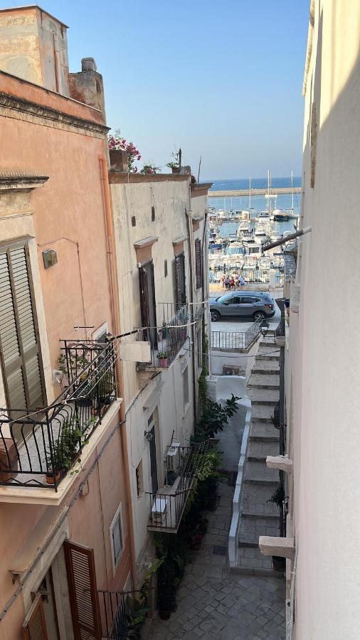 Palazzo Lamantea Boutique Rooms Bisceglie Exteriör bild